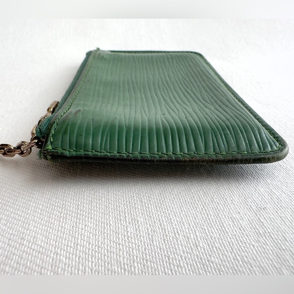 ✨LOUIS VUITTON Vintage Epi Leather Cles Coin Purse Pouch Key Holder Borneo Green - Picture 4 of 13